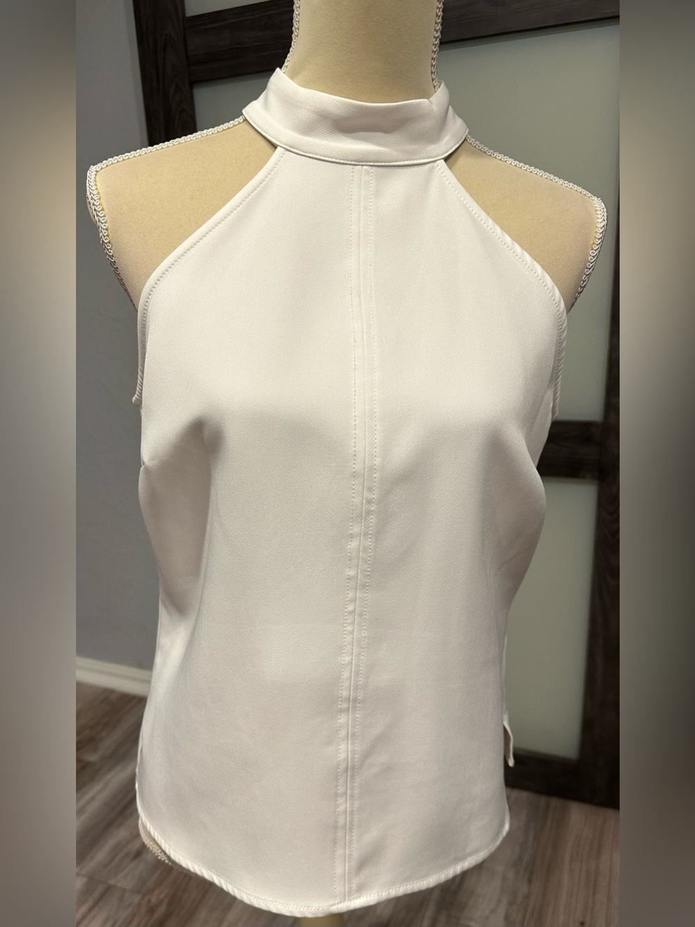 NWOT Eva Mendes New York & Company Tank Top Womens Medium White Halter